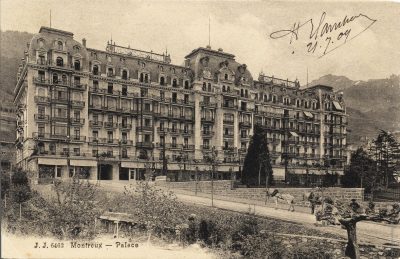 Le Montreux Palace depuis les quais