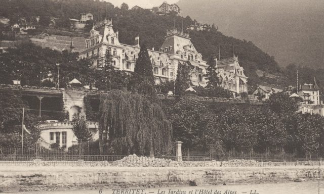 Grand Hôtel des Alpes depuis le quai