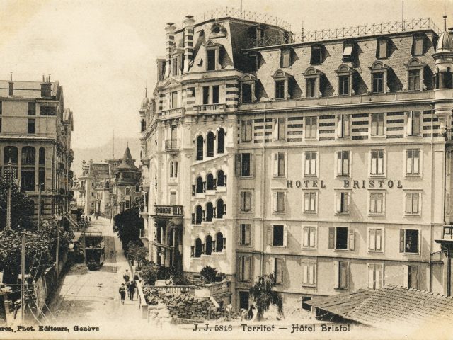 Hôtel Bristol (entrée)