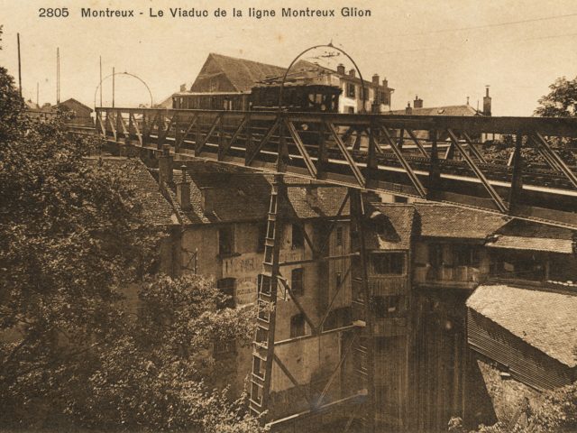 Le viaduc de la ligne Montreux-Glion