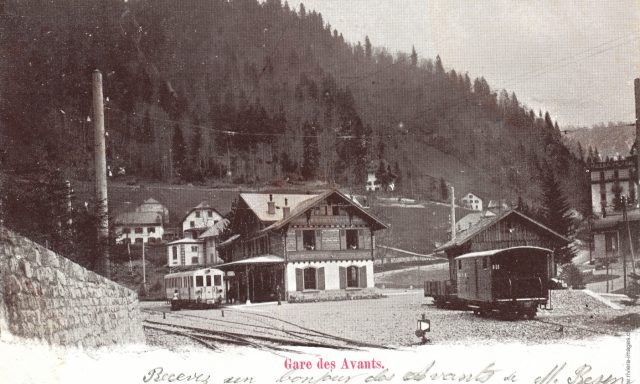 Gare des Avants